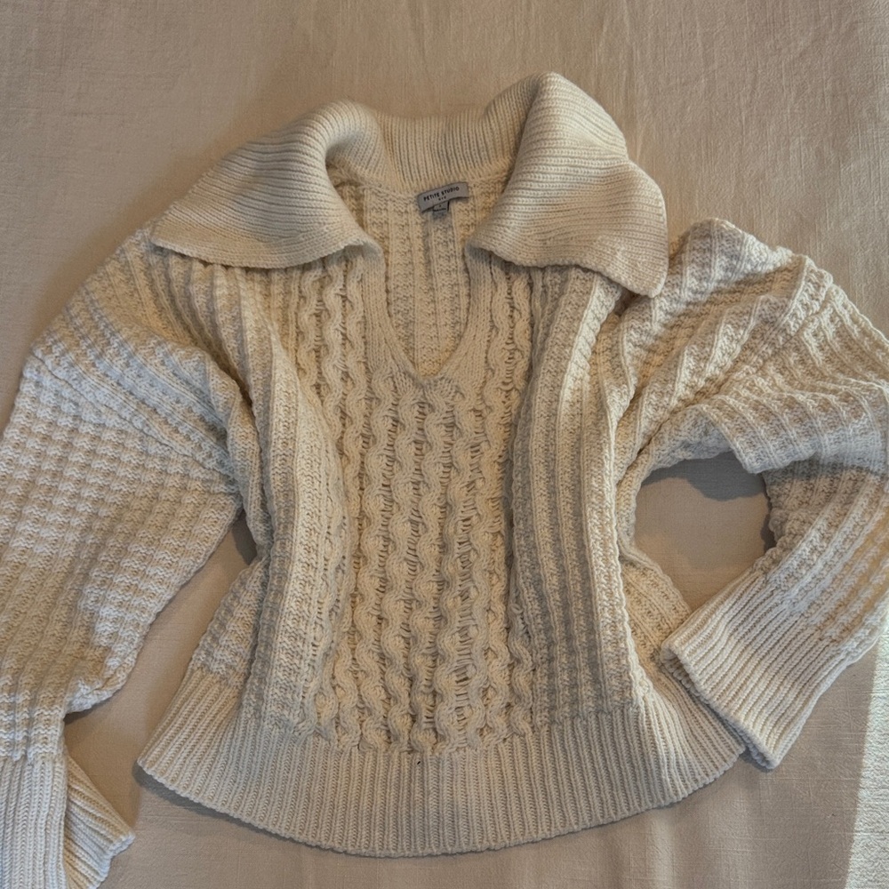 Petite Studio NYC Merino Wool V-Neck Sweater in Ivory/Cream